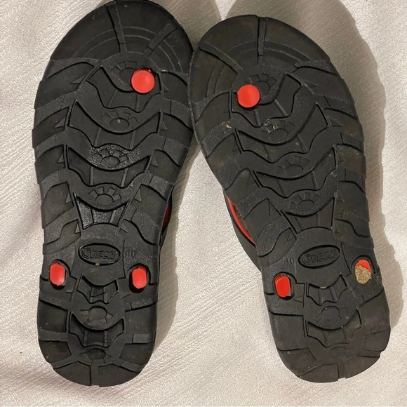 Qtech size 40 flip flops - Picture 7 of 8